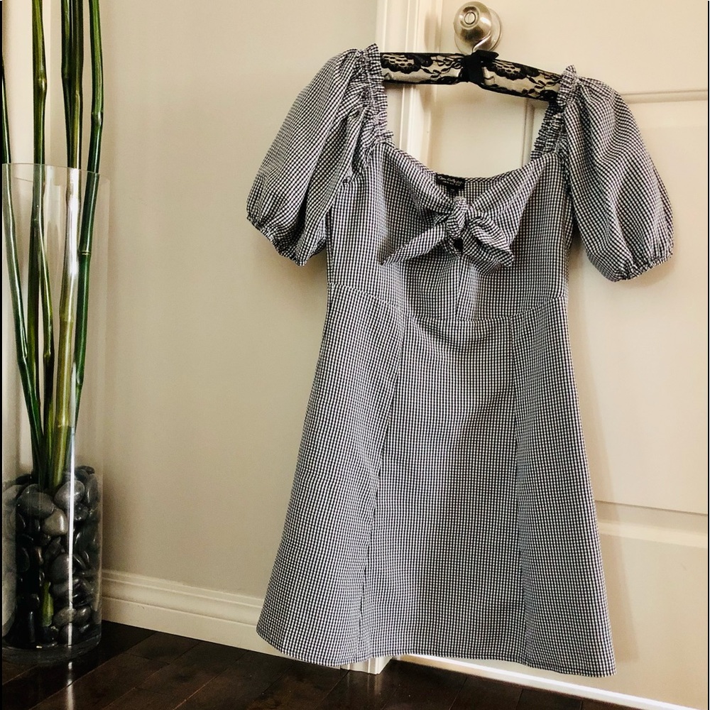 BNWOT Miss Selfridge Milkmaid Dress